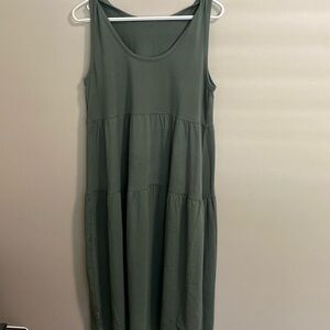 Tentree L khaki green tiered dress new without tags